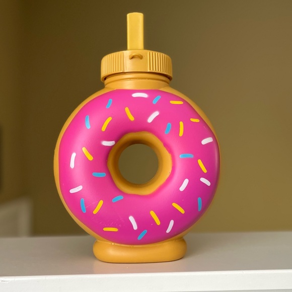 Universal Dining The Simpsons X Universal Studios Lard Lads Donut